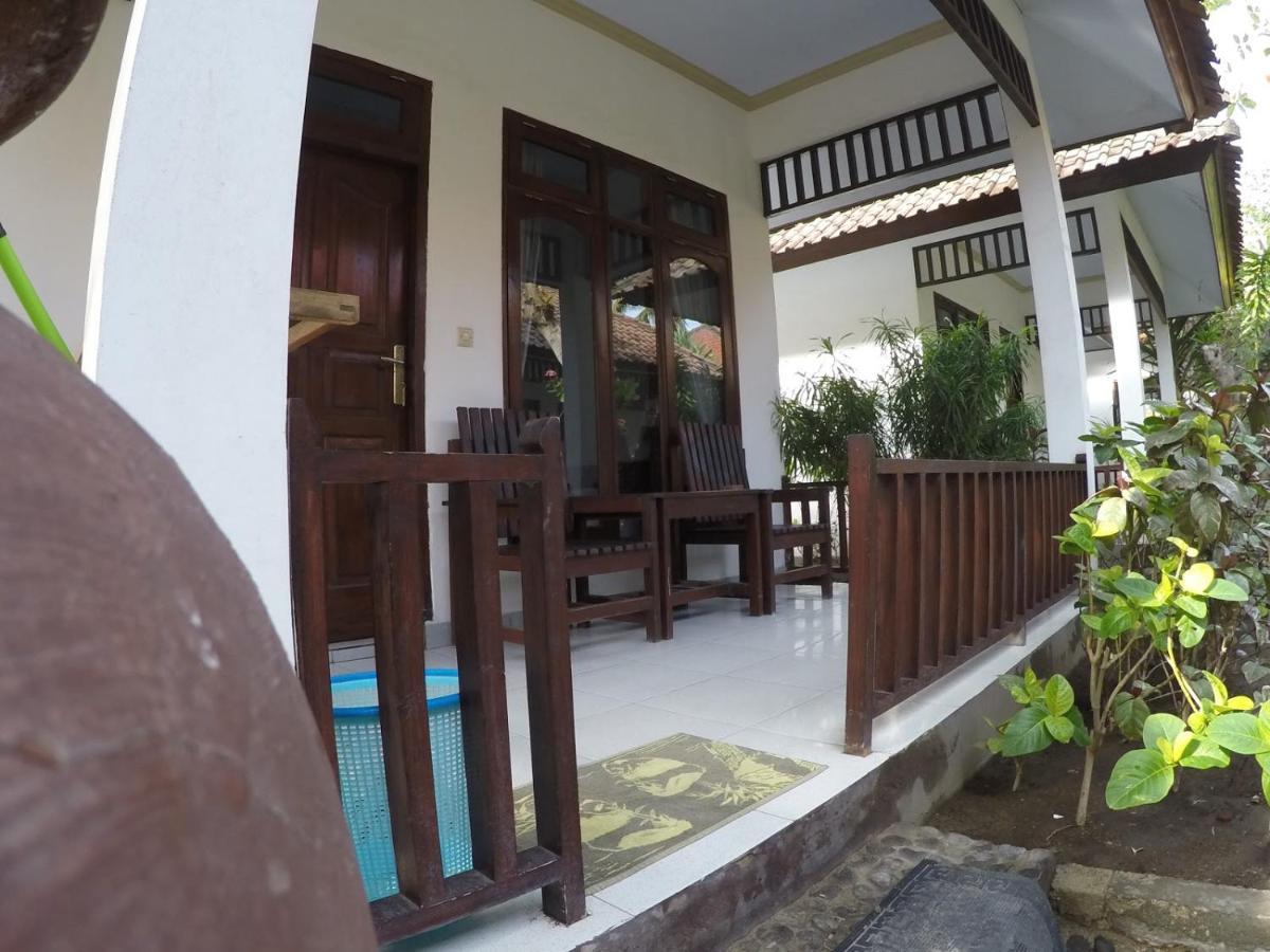 Gili Smile Bungalow Гили Траванган Экстерьер фото
