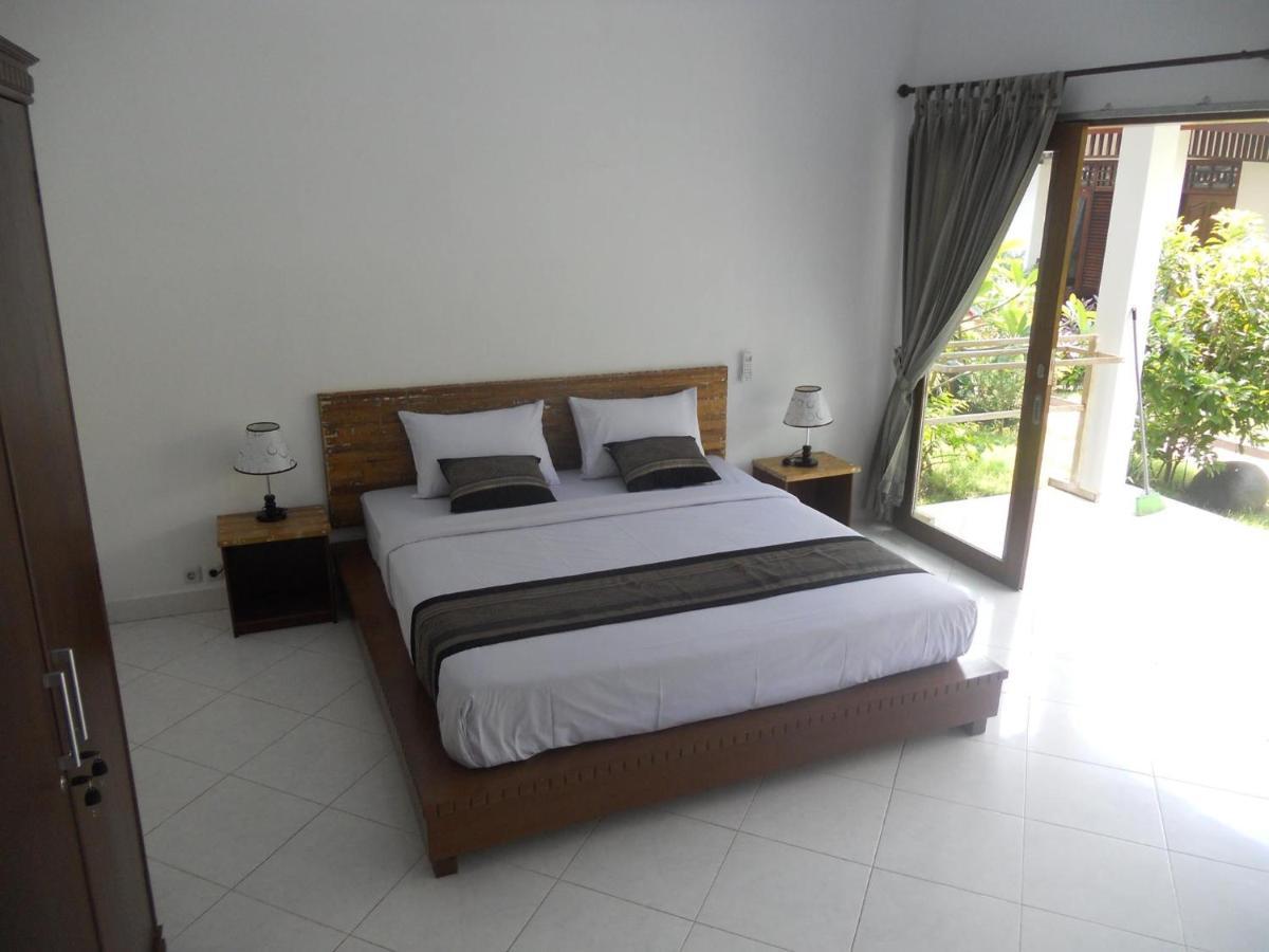 Gili Smile Bungalow Гили Траванган Экстерьер фото