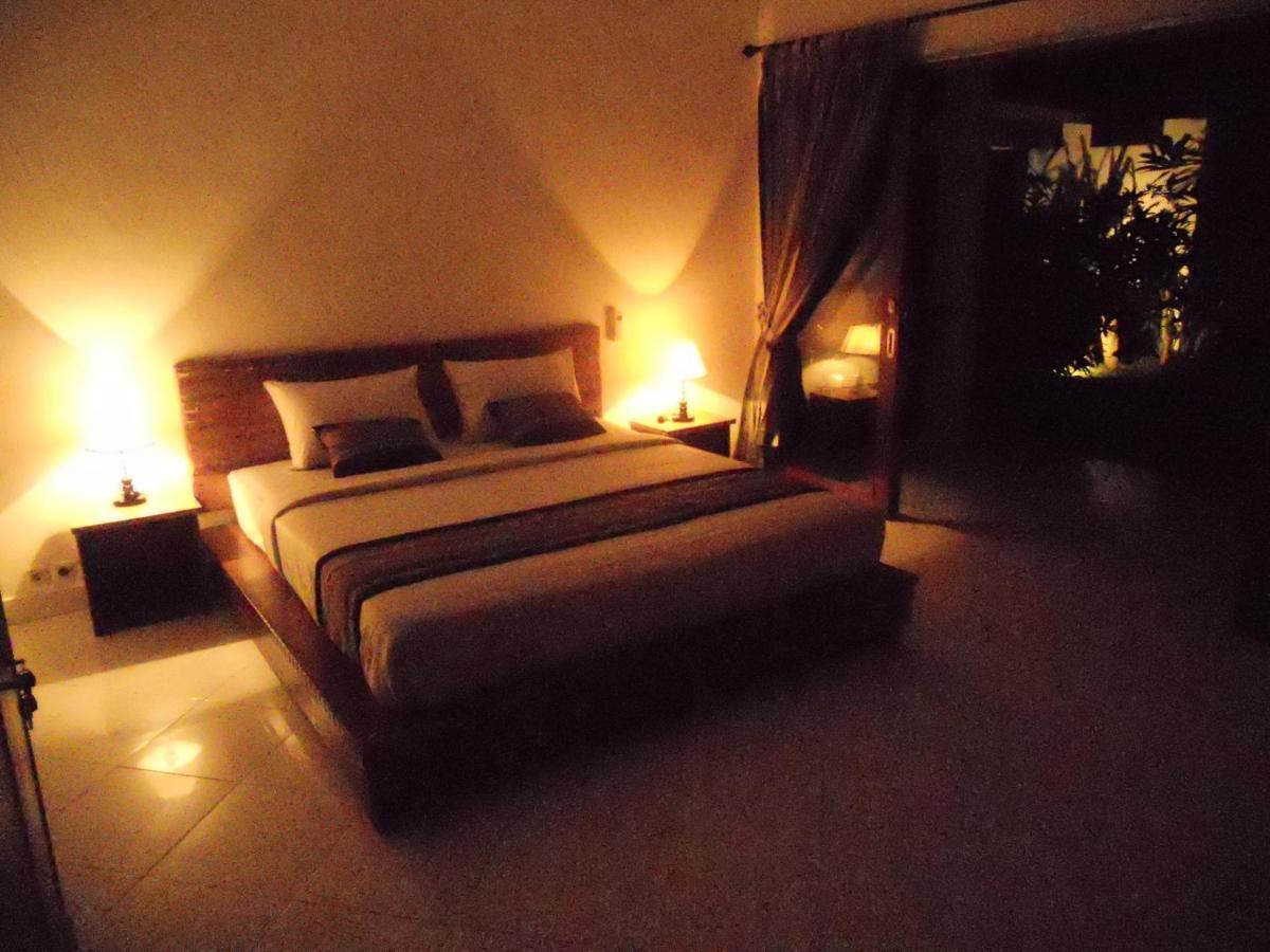 Gili Smile Bungalow Гили Траванган Экстерьер фото