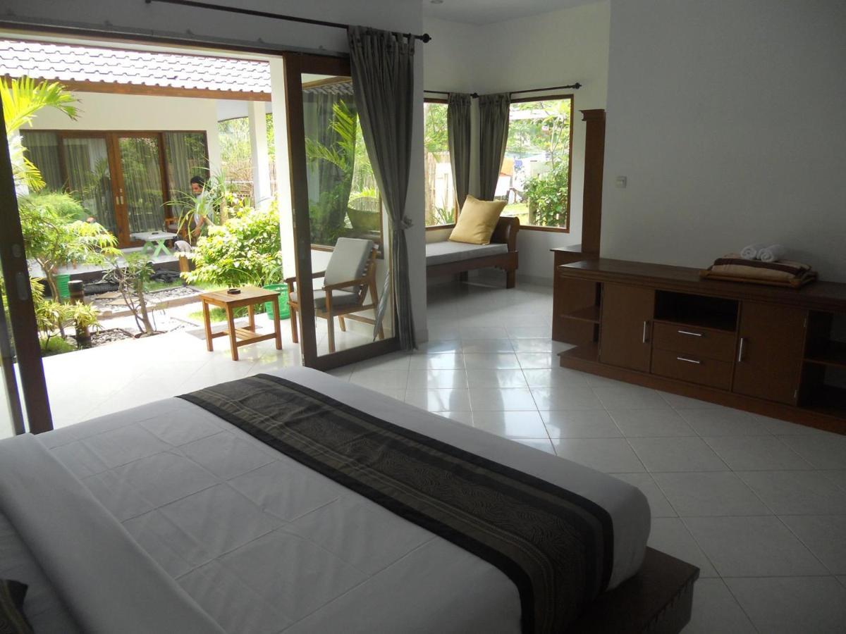 Gili Smile Bungalow Гили Траванган Экстерьер фото