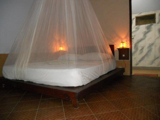 Gili Smile Bungalow Гили Траванган Экстерьер фото